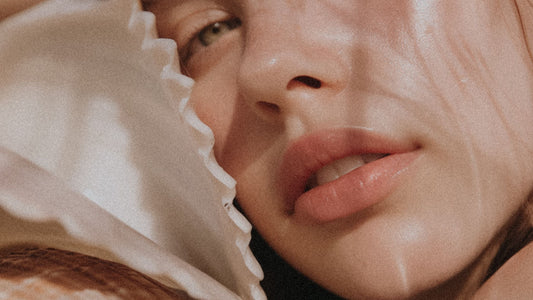 Sensitive Skin Care: Natural Ingredients That Calm and Protect