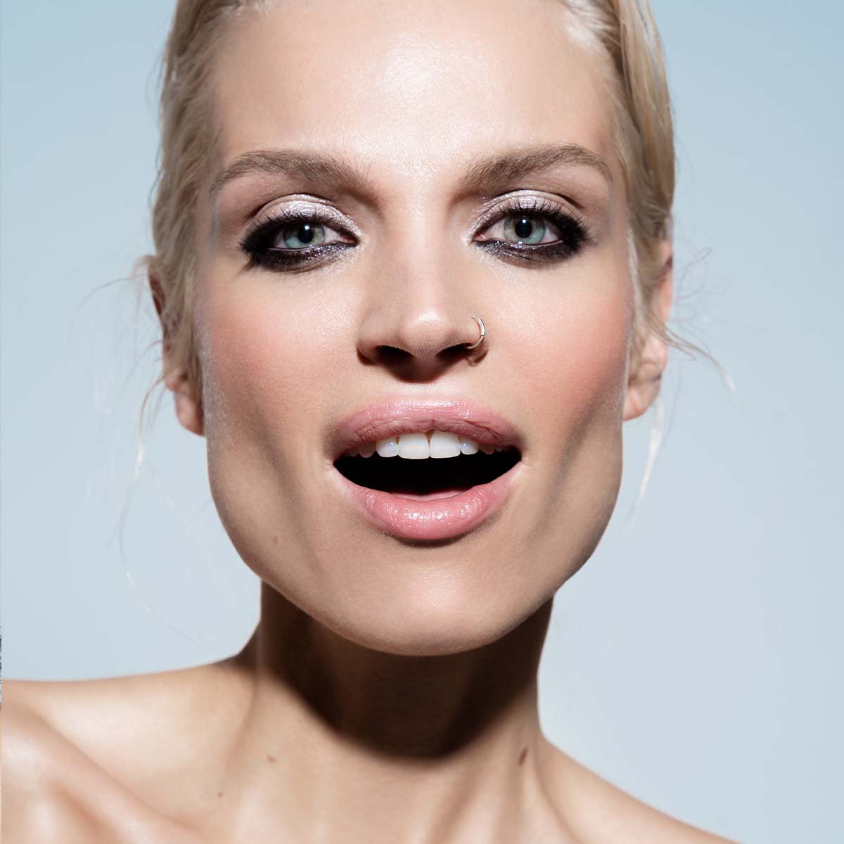 Uoga Uoga Super Soft Eye Pencil