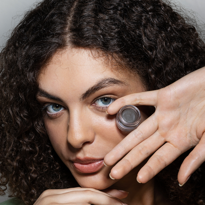 Uoga Uoga Eyebrow Pomade