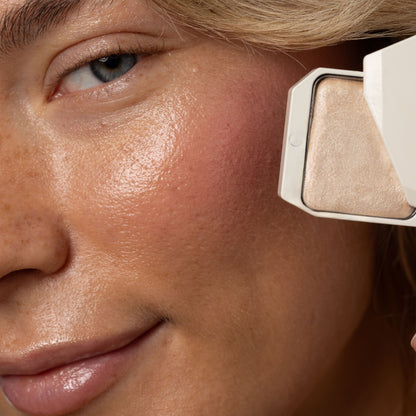 Uoga Uoga Luminous Cream Highlighter