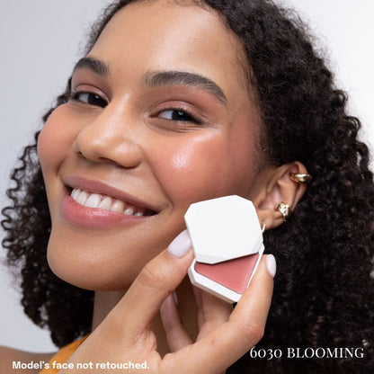 Uoga Uoga Lip & Cheek Tint